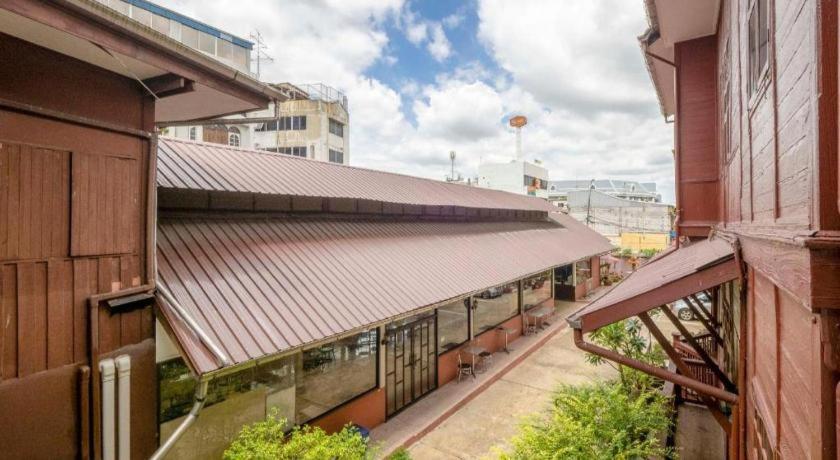 Hotel Oyo 1089 Baan Boran Bangkok Exterior foto